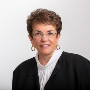 Lois Scott